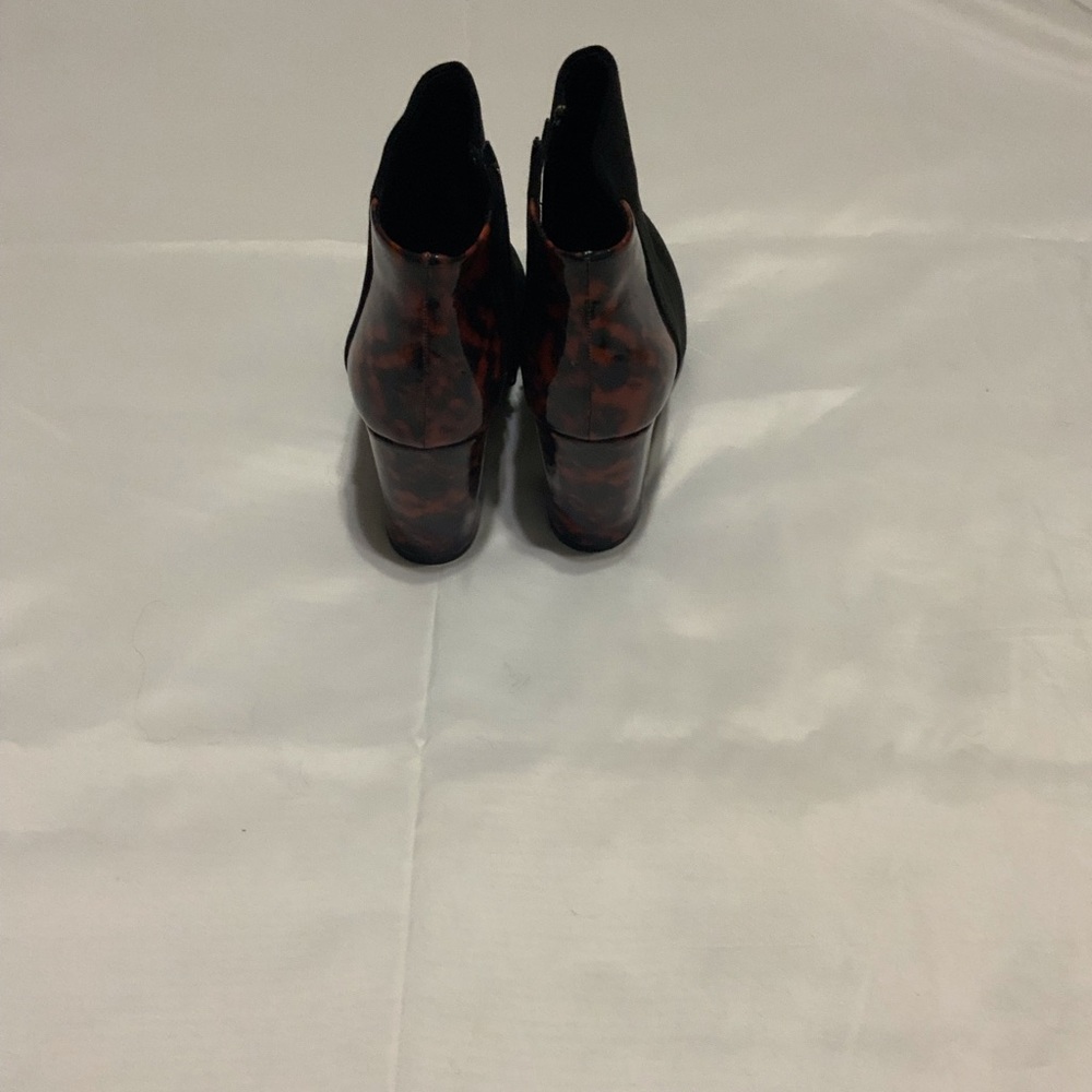 Farylrobin Black Ankle Boots with Tortoiseshell Block Heels - Picture 9 of 9